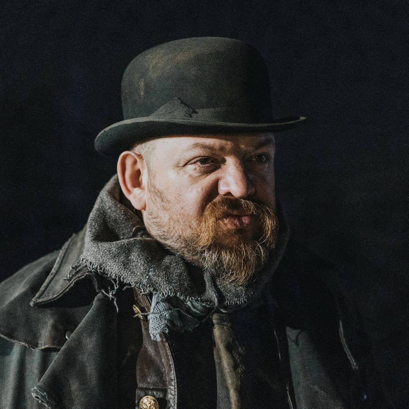 Harry Harrold, Head of Neontribe